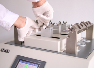 طلب شركة SGS لمعدات اختبار UTS